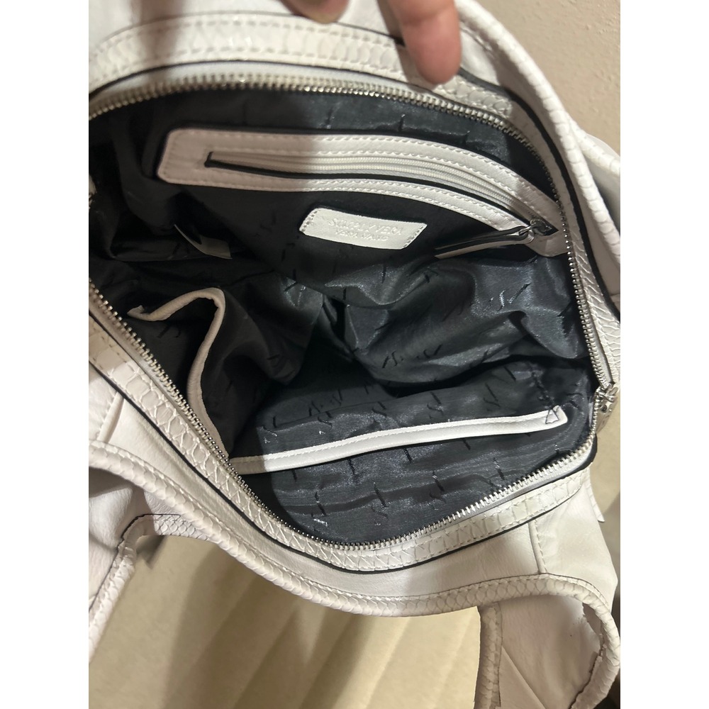 Simply Vera Vera Wang White Hobo Bag Faux Leather Snakeskin Trim Shoulder Purse - Picture 5 of 7